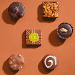 Exquisitely Nutty Sleekster with Happy Birthday Sleeve<Hotel Chocolat Hot