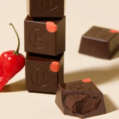 Habanero Chilli Chocolate Selector<Hotel Chocolat Sale