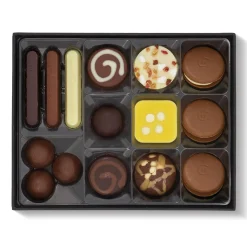 Happy Birthday Gift Box<Hotel Chocolat Hot