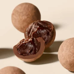 Panned Pecan Nutmilk Praline Selector<Hotel Chocolat Sale