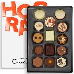 Patisserie H-box with Hooray Sleeve<Hotel Chocolat Hot