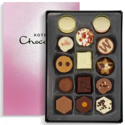 Patisserie H-box With Valentines Day Sleeve<Hotel Chocolat New