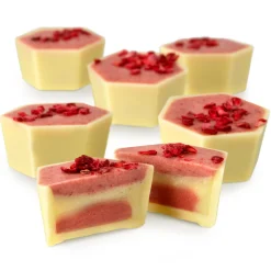 Raspberry Panna Cotta Selector<Hotel Chocolat