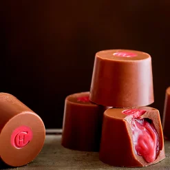 Raspberry Smoothie Chocolates Selector<Hotel Chocolat Discount