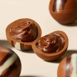 Salted Espresso Martini Chocolate Selector<Hotel Chocolat Online