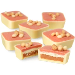 Strawberry Cheesecake Selector<Hotel Chocolat Sale