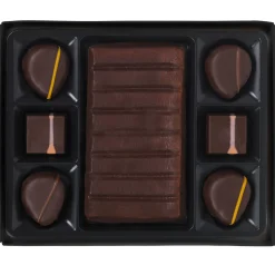 The Marzipan Chocolate Box<Hotel Chocolat New